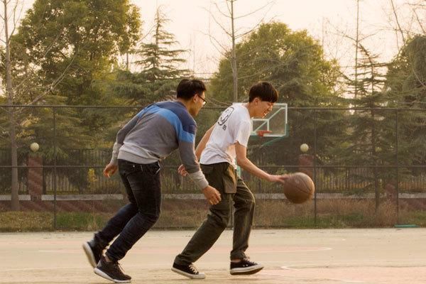 癌症患者|得癌后，该多运动还是多静养？运动会加速癌细胞扩散？医生告诉你