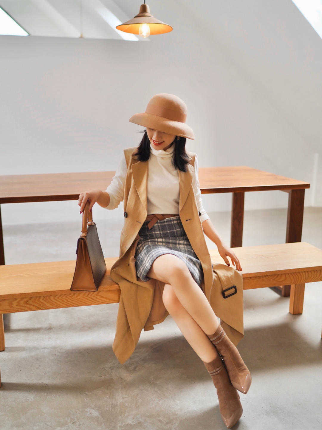 搭配|这个色系太适合秋天了,显高级的穿搭原来这么简单,气质好都翻倍