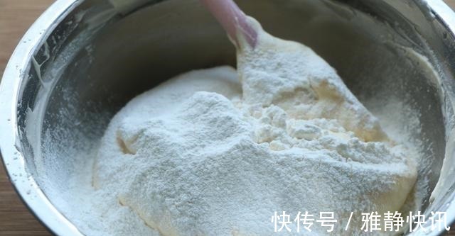 面粉和鸡蛋试试这样做,无油少糖,既当零食又当早餐,做法超简单