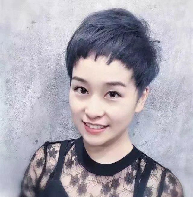 脸圆又大的女生适合什么发型？六款好打理显脸瘦的短发，时尚养眼