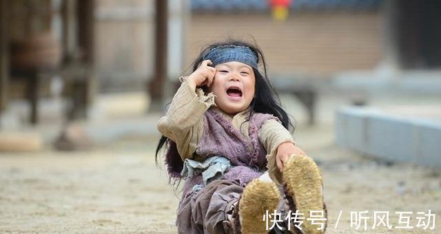 驴子!《聊斋志异》:巫师把女人变成驴,把小孩变成羔羊,却被偶然识破