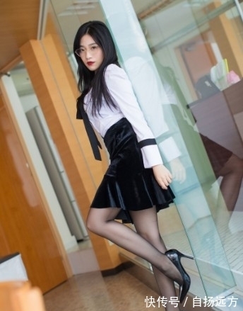 包臀 职场女神紧身包臀制服穿搭，不仅让小姐姐们活力十足，又性感丰满