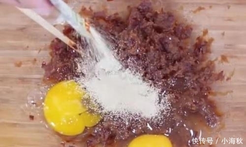 不用|今天教你做枣糕,不用任何添加剂,手不用沾面,筷子搅一搅就可以