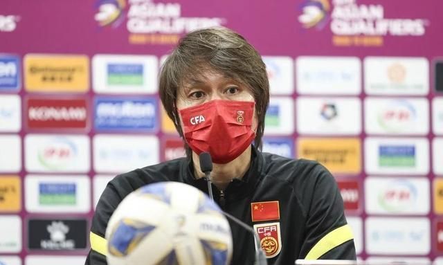 中国足球|李铁更多猛料被扒出，中国足球比大戏更精彩，怎一个乱字了得？
