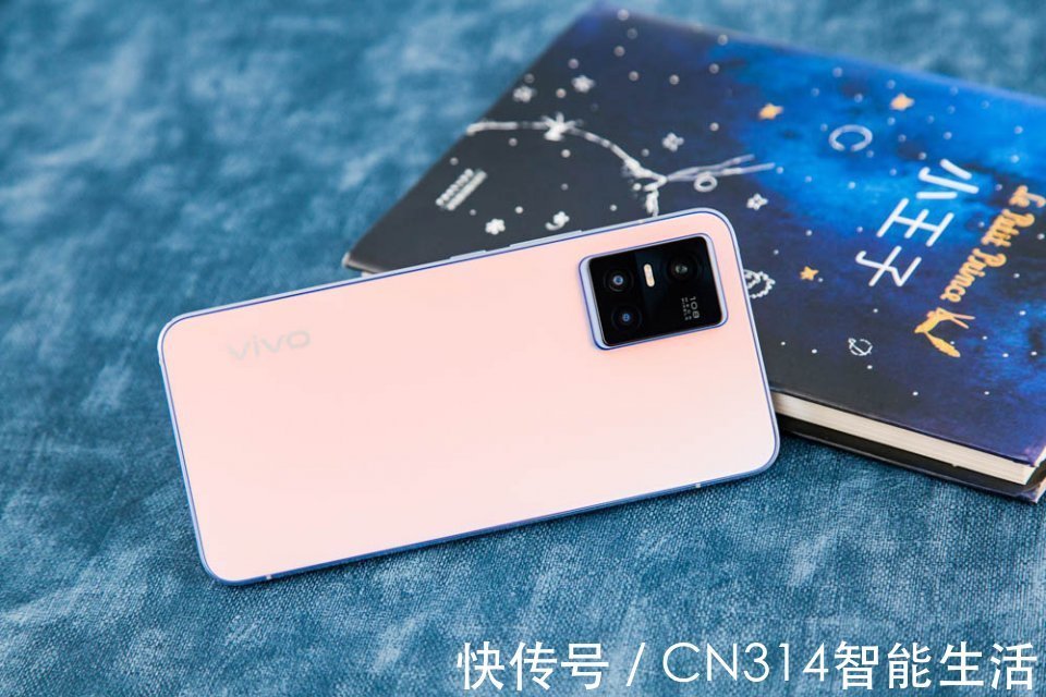 turbo|vivo S10 Pro首发评测：108MP主摄+光致变色，一段与光的奇妙际遇
