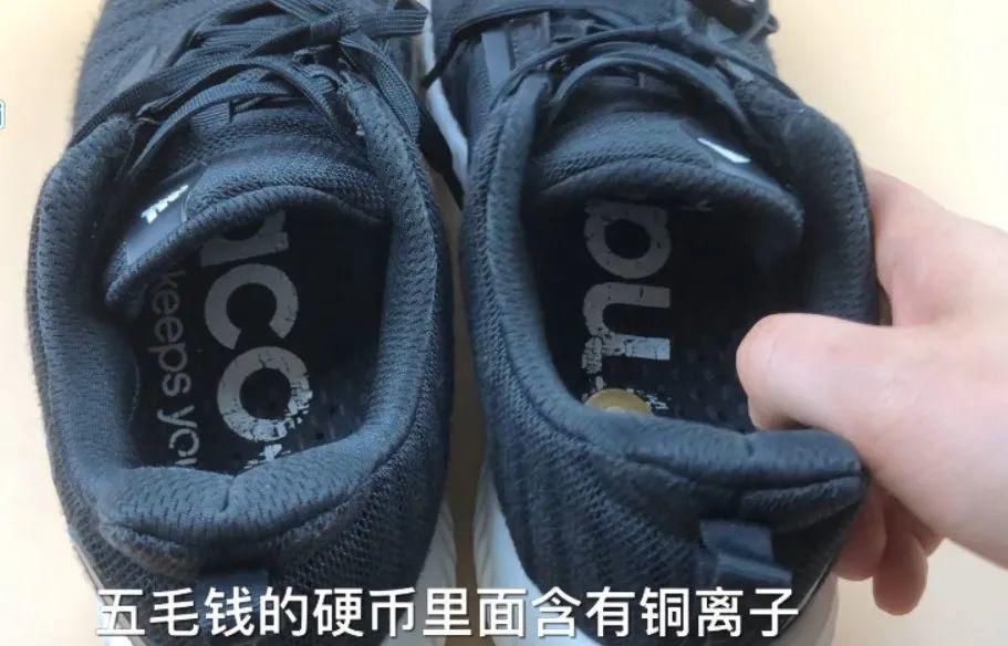 出门时一定要带2枚硬币!我也是刚知道这“诀窍”,快告知家里人