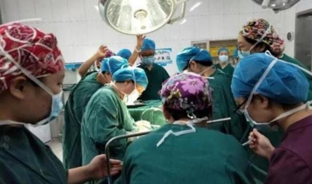 产妇|医生最讨厌的4种孕妇,分娩时最好别这样,嘴上不说身体很嫌弃