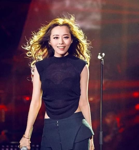 《我是歌手》中5位退赛歌手,哪些是真退,哪些是觉得输不起才退