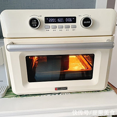 翻车了｜打个盹差点烤糊的水立方吐司