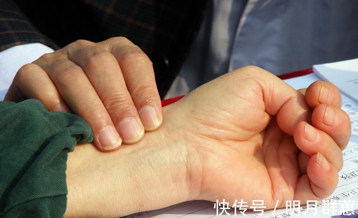 乏力|李时珍留下的3味草药,睡前煮水喝,把阳气“赶出来”