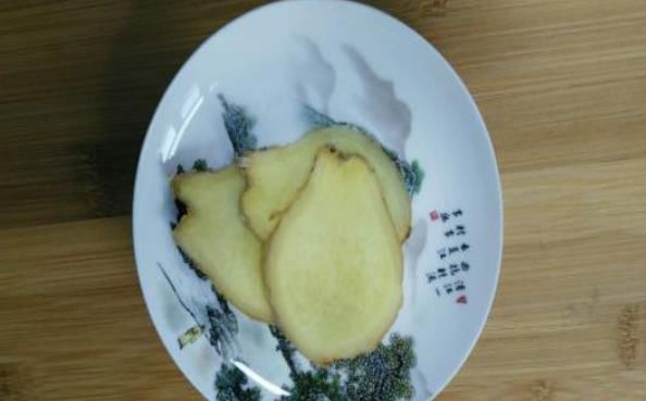 它加上南瓜焖一焖，等于0副作用“减肥药”，吃2天清宿便润肠道