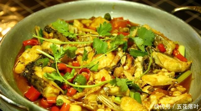 柳州|除了螺蛳粉,柳州这些特色美食小吃也不要错过噢