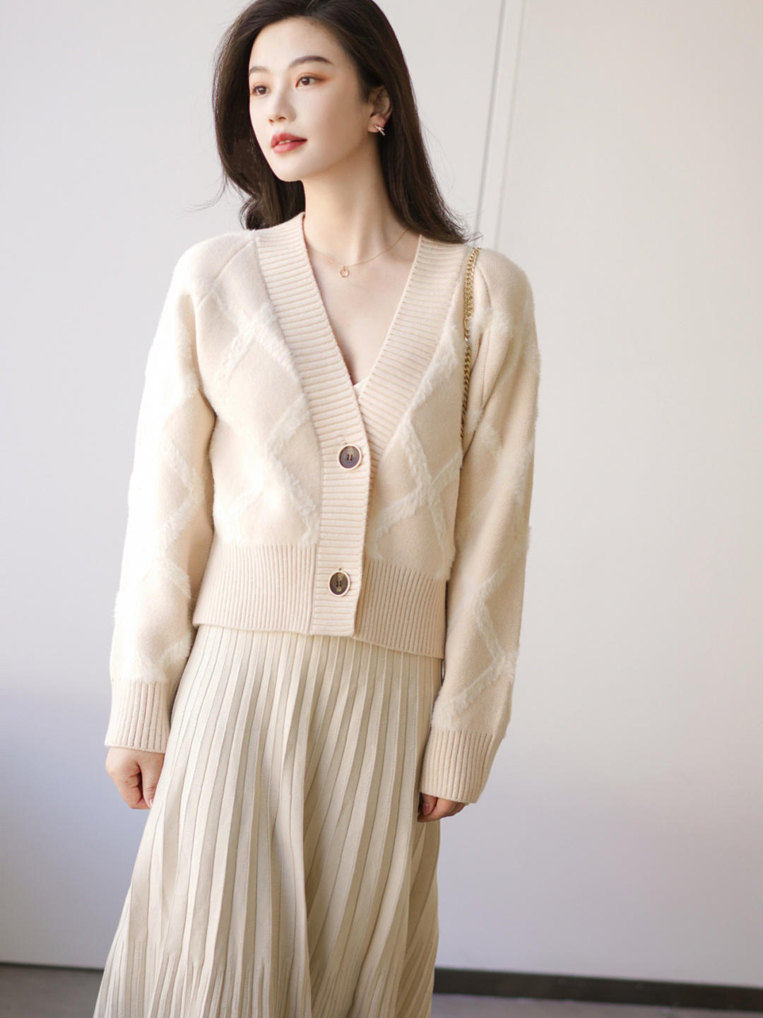 半身裙|优雅女人衣橱里少不了“开衫”,温柔保暖,气质提升不止一点点