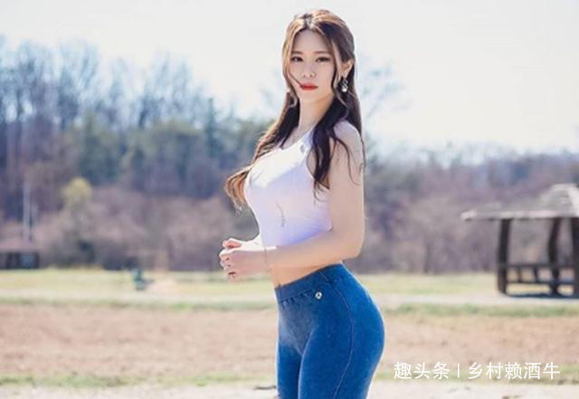 蜜桃臀|学会这些简单小动作，让你轻松拥有饱满“蜜桃臀”