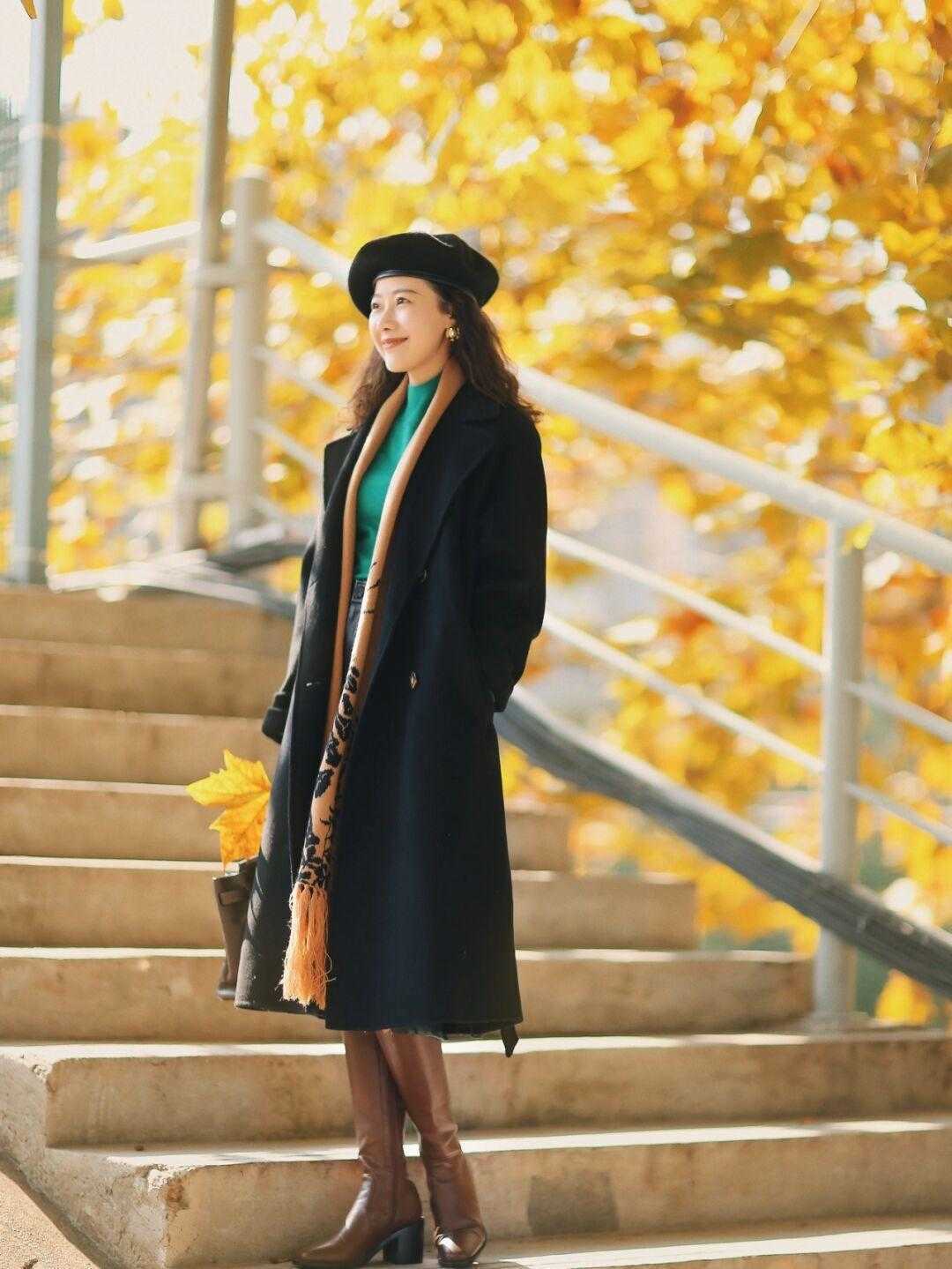 小姐姐 降温了,不会穿没关系,时髦精们示范给你看,照着穿也好看!