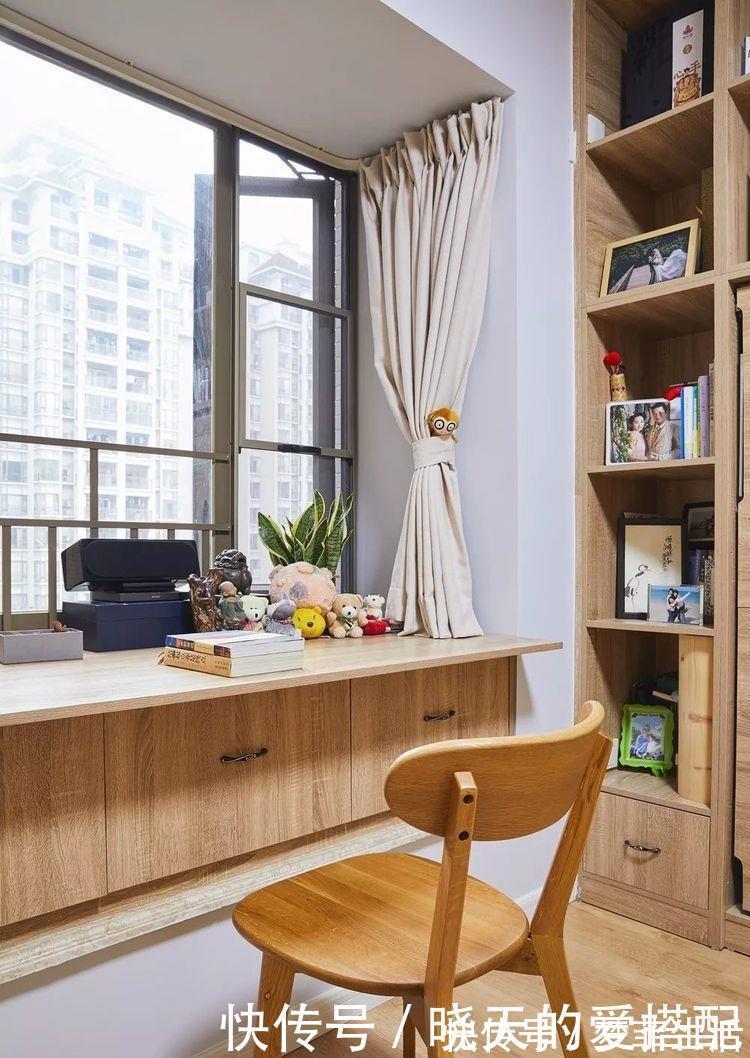 书桌|你家飘窗用来堆杂物?太浪费了,看看别人家是怎么装修的