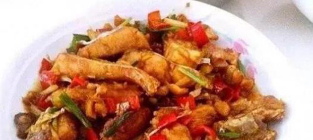 五花肉|美食推荐辣炒龙利鱼,香辣鱼块,五花肉焖腐竹,玉米粒双椒碎肉