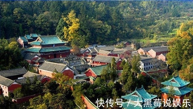 道教|道教法术:虚无的神秘力量,暗含与四维空间的联系,当中是何玄机