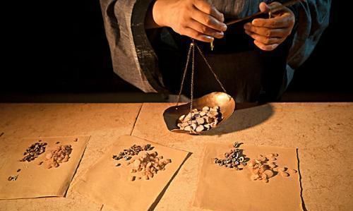 苦参|一代宗师朱良春心跳不齐,我有一方降心火、安心神、稳心率