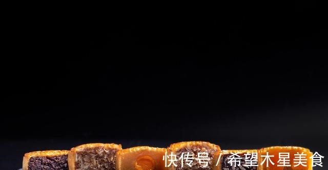 味美|最近囤了几款月饼，好吃味美还不贵，看着都流口水，没吃过要尝尝！