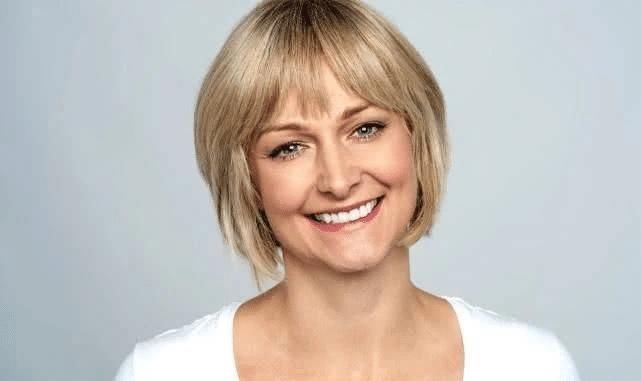 暗号|雌激素快“见底”的女人:身体或发出这3“暗号”,别装看不见