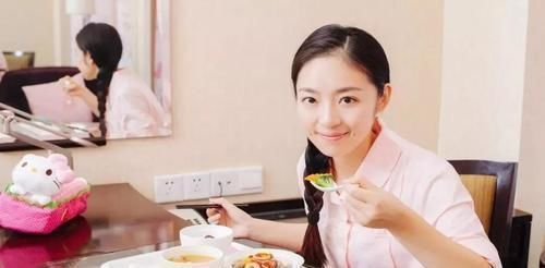 外国人|为什么中国妈妈非得坐月子,外国人却不用网友老了就看出差距