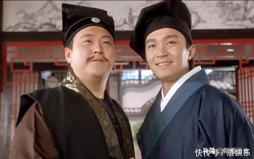 尼姑&祝枝山出上联：“尼姑田里挑和尚”，唐伯虎对下联，让人拍案称绝