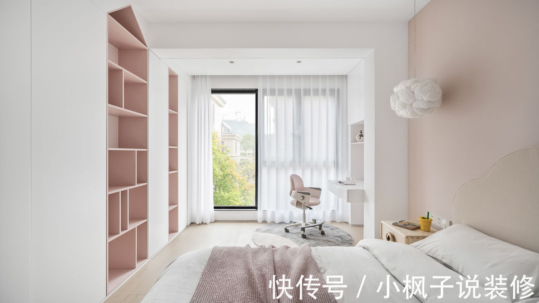 客餐厅|有一说一,还是极简风最耐看!看她家客餐厅,真大气