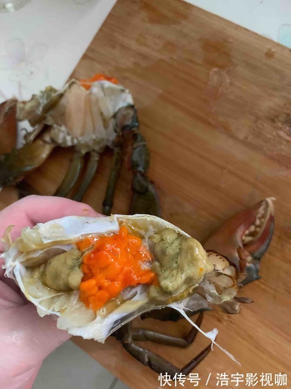 元素|清蒸大闸蟹，两种元素是关键，这样做，肉嫩不柴格外鲜美！