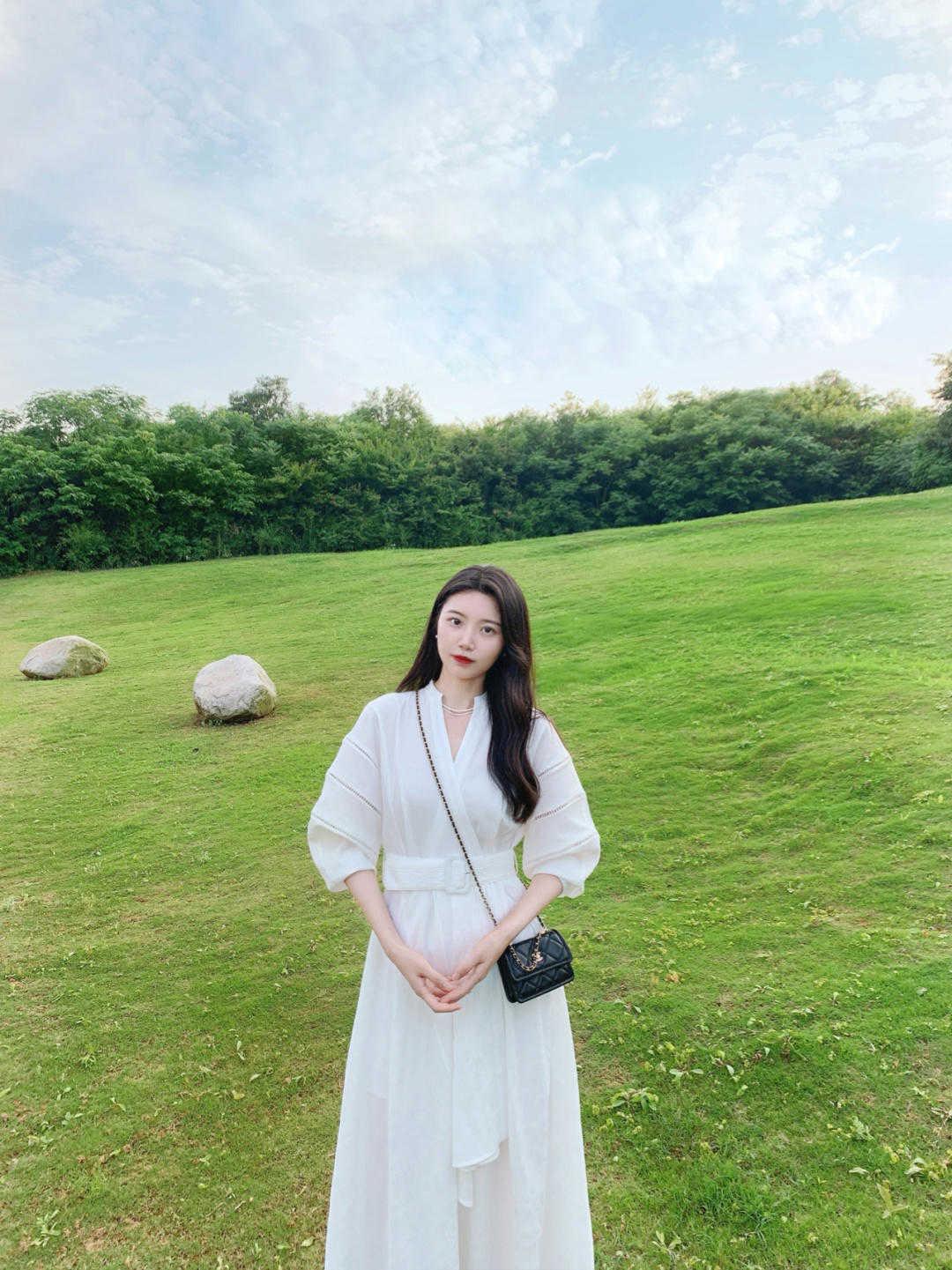 半身裙|粗腿最适合的衣服单品,显瘦还高级,你也可以这样