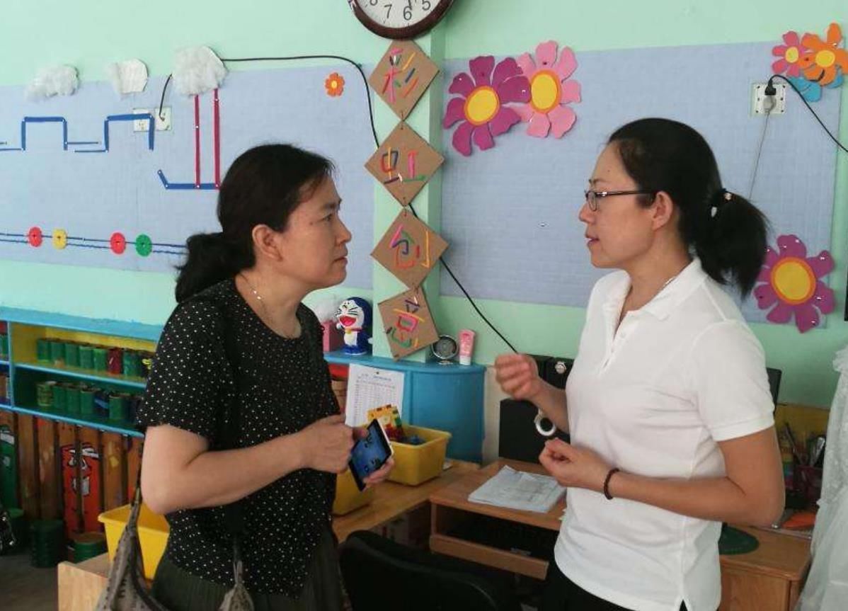 娃数|“老师让带1万颗豆”, 宝妈陪娃数到半夜,质问老师反遭“打脸”