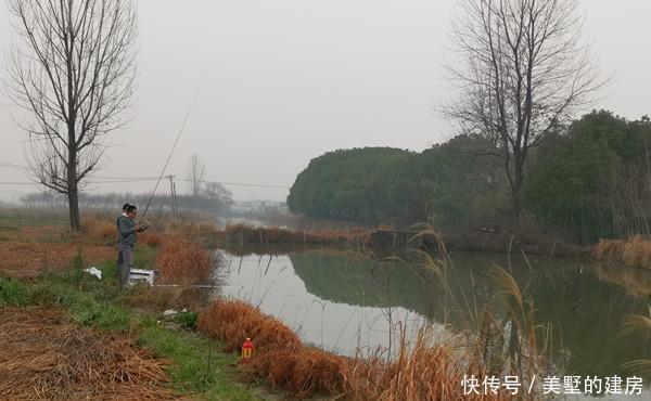 寒冬钓鲫鱼，野河才是“主战场”，用这种钓法，更容易钓到大板鲫