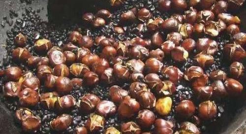 虾仁|女性爱美要会吃,多吃三种食物,能抗衰老,淡化色斑和皱纹