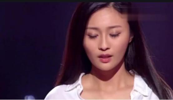 她隐瞒婚史参加《中国好声音》，成名后选择离婚，今却已成这样