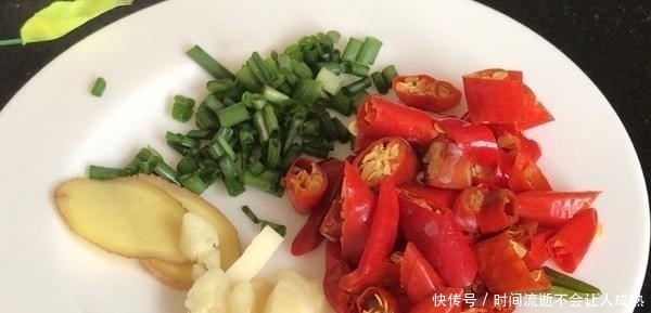 秘诀|做好水煮肉片,掌握这秘诀就够了!肉片滑嫩到筷子都夹不住过瘾