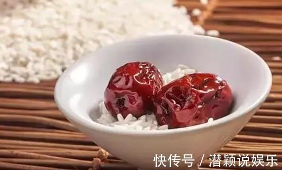 保肝排毒|红枣熬汤止咳润肺、可治疗胃寒、胃痛,达到保肝排毒等12大功效