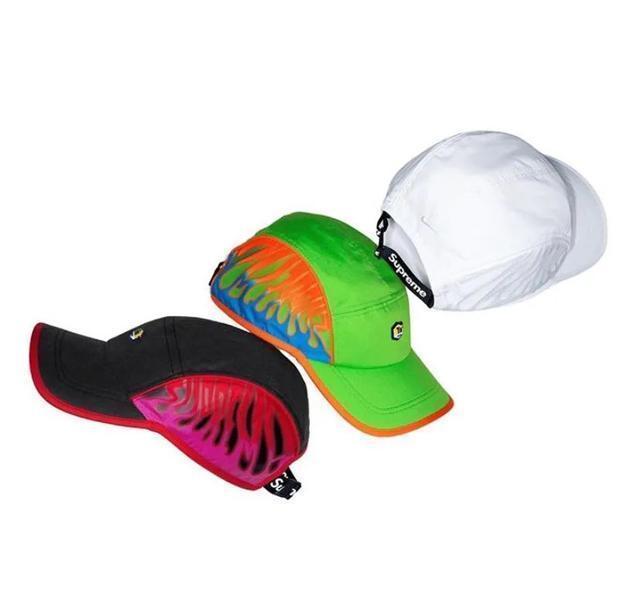 Supreme x Nike 频出反人类配色,竟然是有意为之