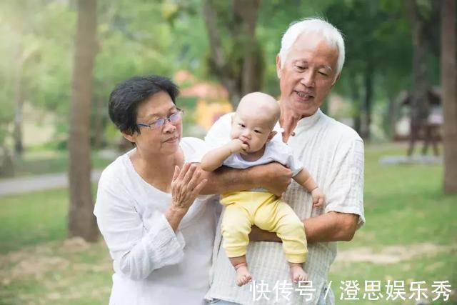 啃老|“新型啃老”正悄然蔓延,很多父母浑然不知,表面尽孝,实则啃老