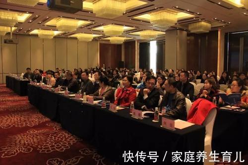 涂抹|权威发布:得了痔疮用什么药好?切勿盲目!温和良心痔疮药,拯救千万痔疮患者!