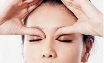 美肌|睡前做这几件事,教你养成水嫩美肌,赶快get起来吧