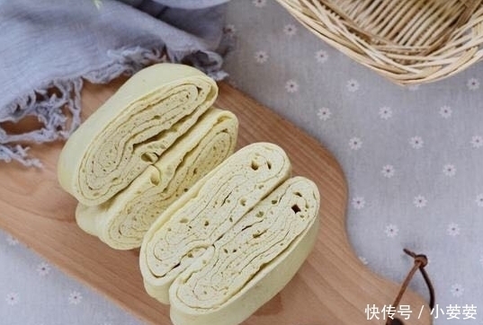 发现馒头新做法,层层松软,看到就想吃,简单易学,一斤面不够吃