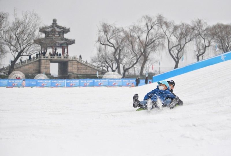 兽面纹|北京青年报“后台”文化云播推出春节特别节目“冰雪颐和园 皇家园林过大年”
