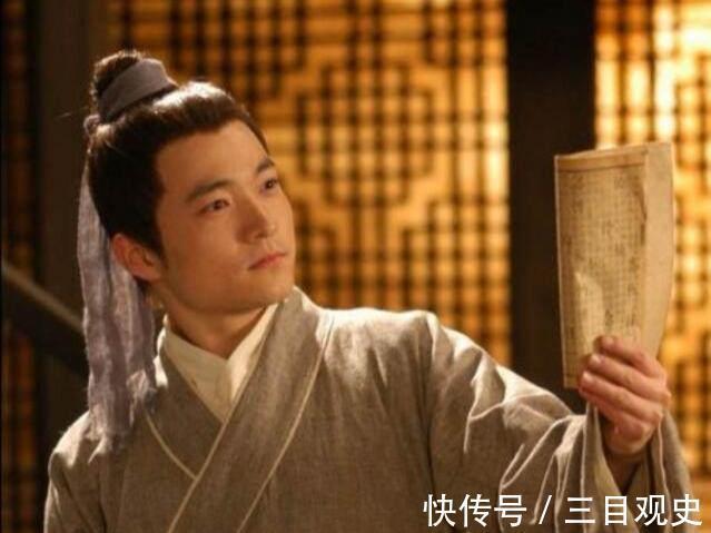 太监!穷秀才被太监刁难,不慌不忙,三个下联让太监羞惭万分