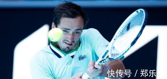 克雷西|大逆转!3小时23分钟,西西帕斯3-2艰难晋级,澳网男单八强集结