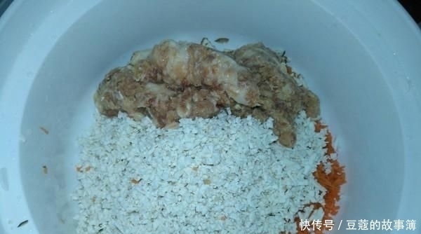 平时一定要多吃这种碱性食物，它强过生发剂，增强发根，头发不掉