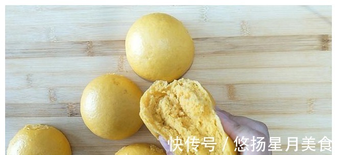 全家|南瓜的好吃做法，不用一滴水，蒸出的馒头蓬松柔软，全家人都爱吃！