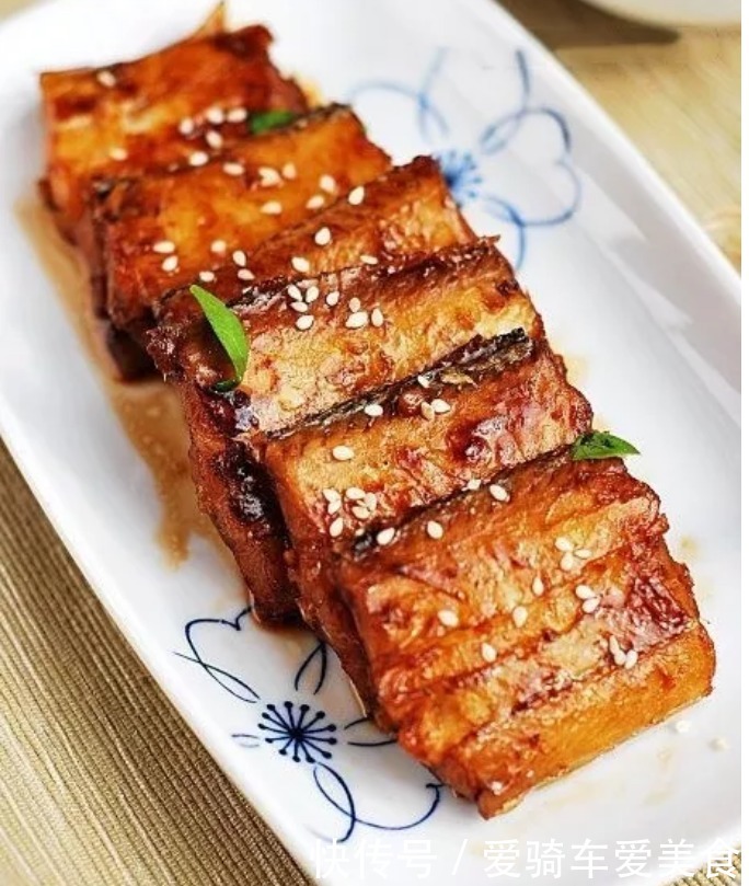 兄弟做鱼,厨艺大比拼,谁厉害一吃就知道