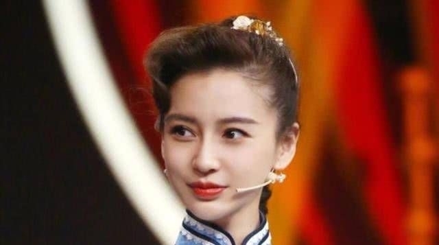 沈腾为什么要连打baby三枪呢?也许只有“蠢人”贾玲能明白