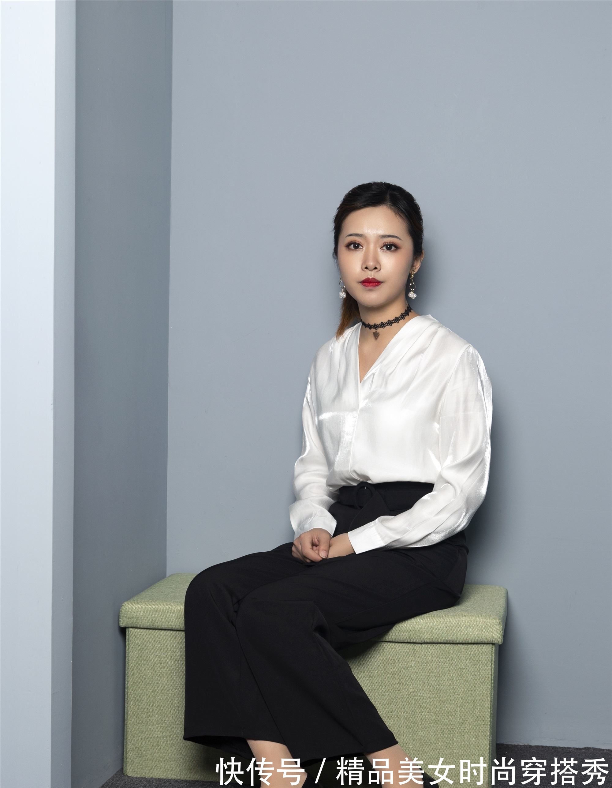 干练|简约中带点个性，让你的职场穿搭与众不同