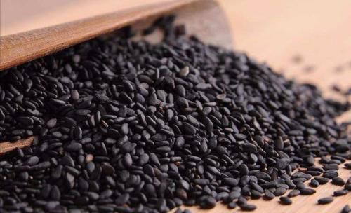 女人想瘦身，多吃保健食物，肌膚白嫩，消脂排毒，越來越年輕